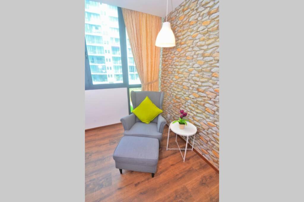 Vivacity Jazz Suite New Luxury Vivacity Cozy Home Lv8 Kuching Exterior photo